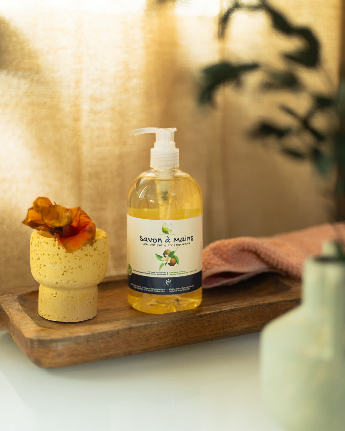 Essentiels Clean Spot sur plateau bois